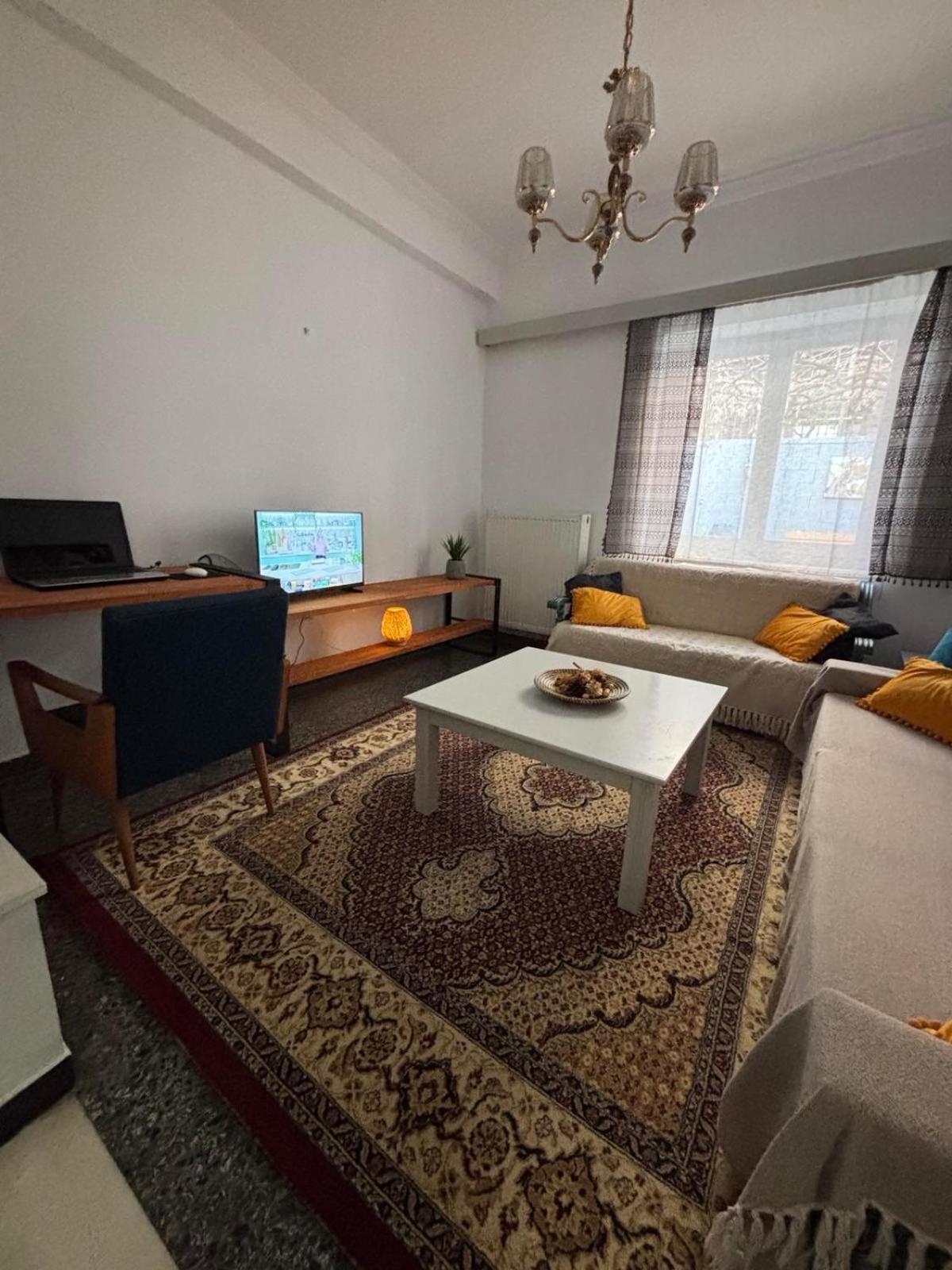 The Local Pin House Apartment